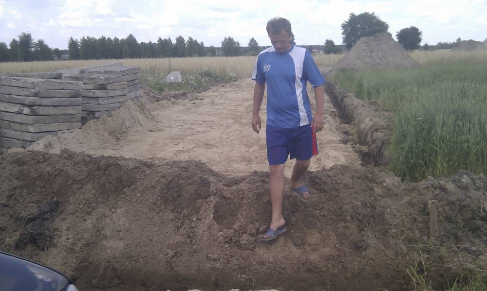 Nasza droga dojazdowa w trakcie prac